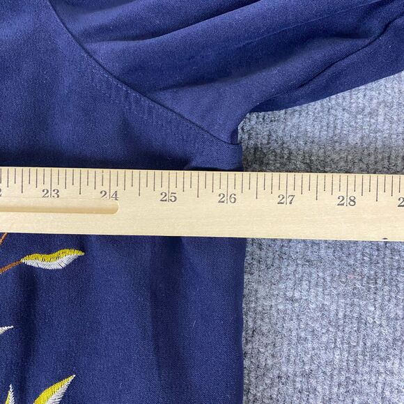 Susan Graver Style Embroidered Button Down Blouse‎ Plus Size 1X Navy Blue Floral - Picture 7 of 12